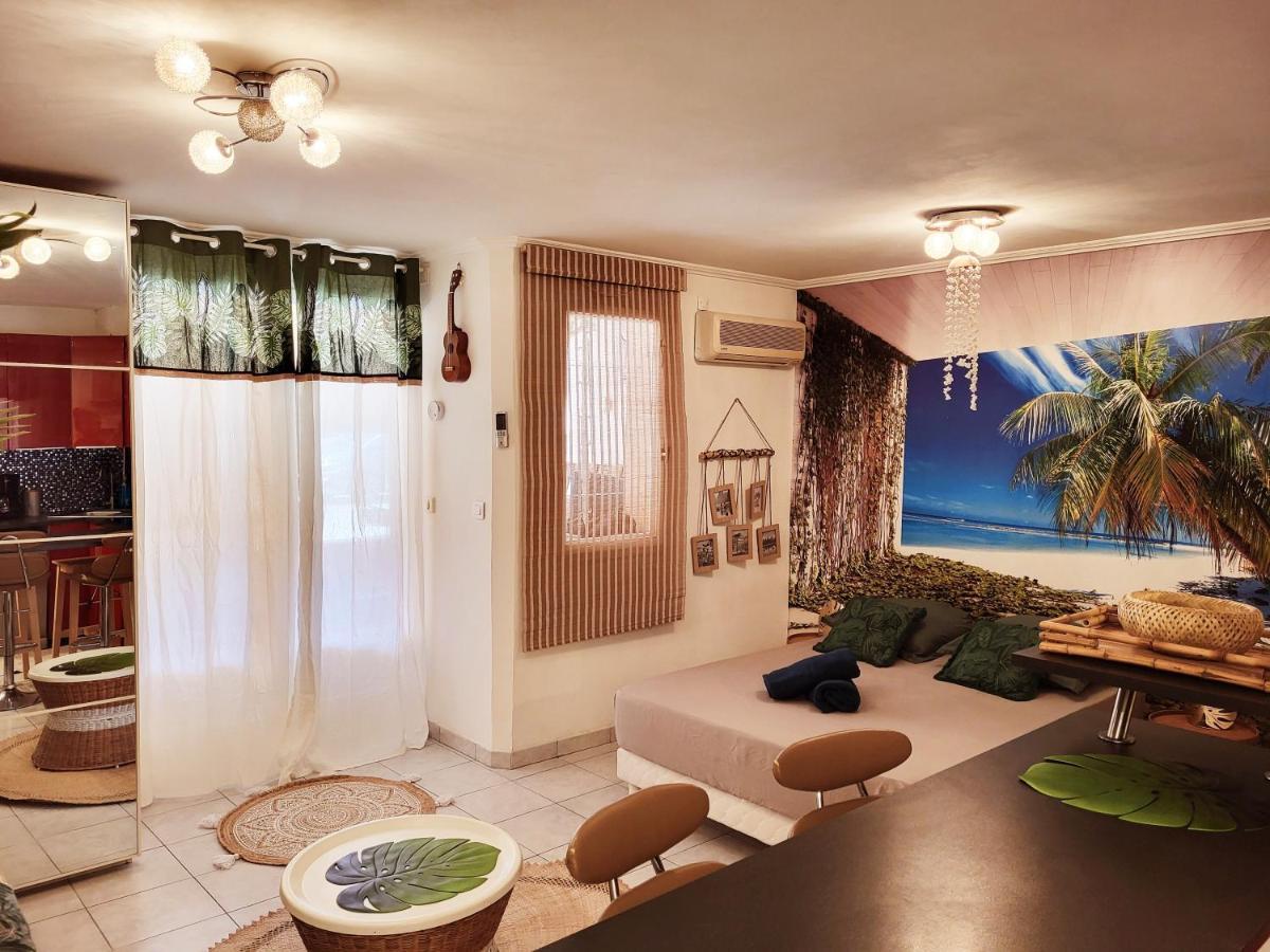 Le studio TAHITI 4 pers 600m de la plage la favière Bormes-les-Mimosas Esterno foto