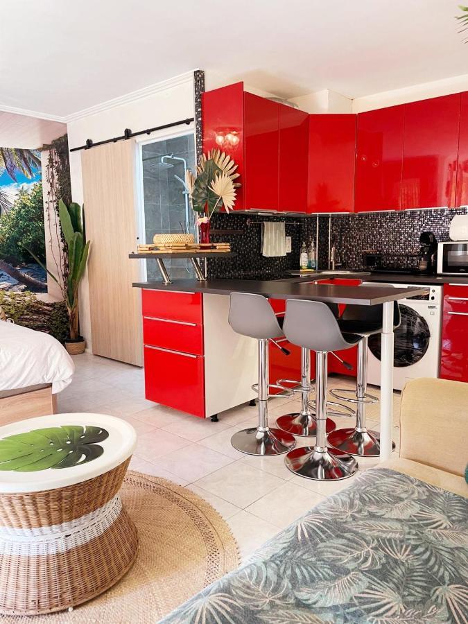 Le studio TAHITI 4 pers 600m de la plage la favière Bormes-les-Mimosas Esterno foto